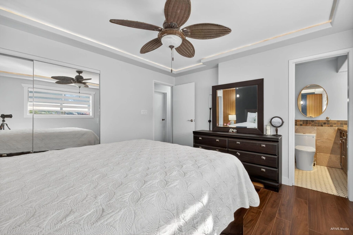 Staircase Photo of 3443 Shuswap Terrace, Abbotsford, BC