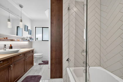 Mudroom Photo of 3443 Shuswap Terrace, Abbotsford, BC