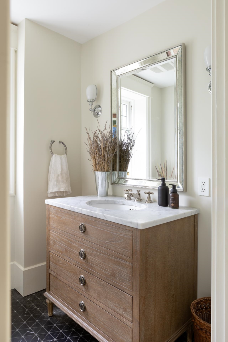 Bedroom 4 Photo of 3545 Dowsley Court, North Vancouver, BC