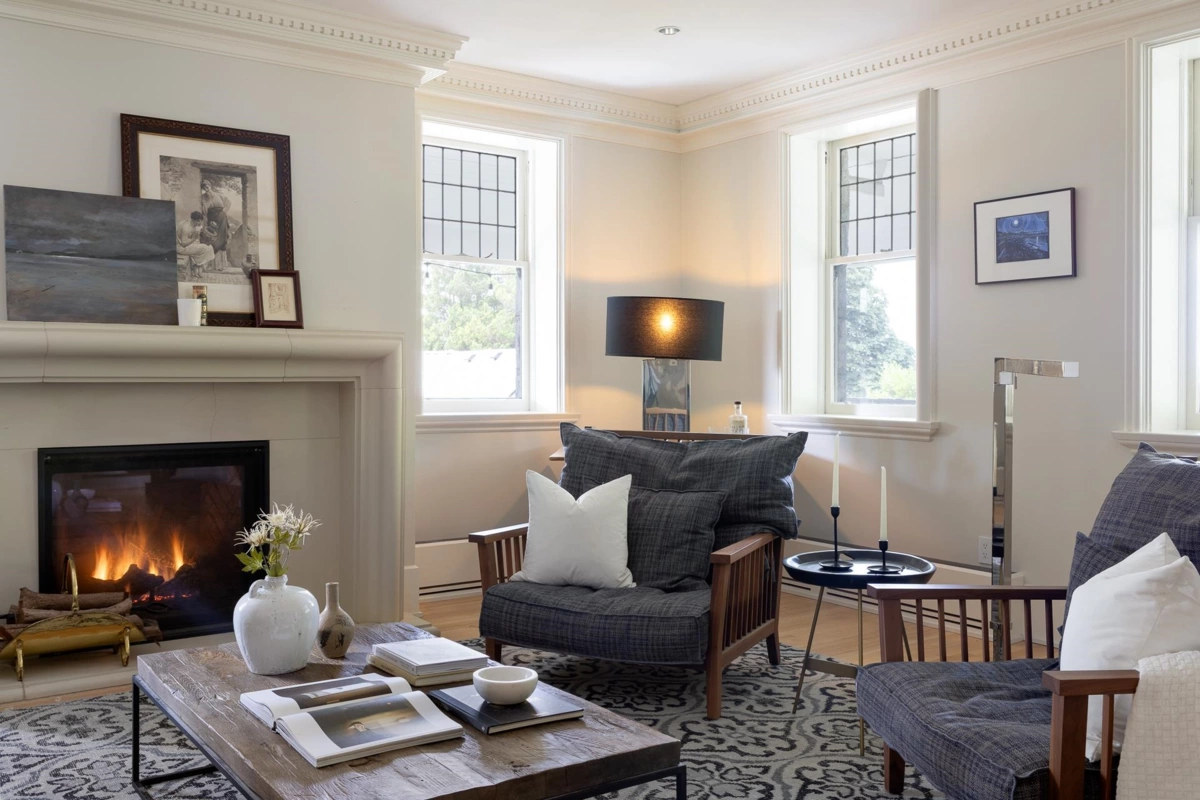 Dining Area Photo of 3545 Dowsley Court, North Vancouver, BC