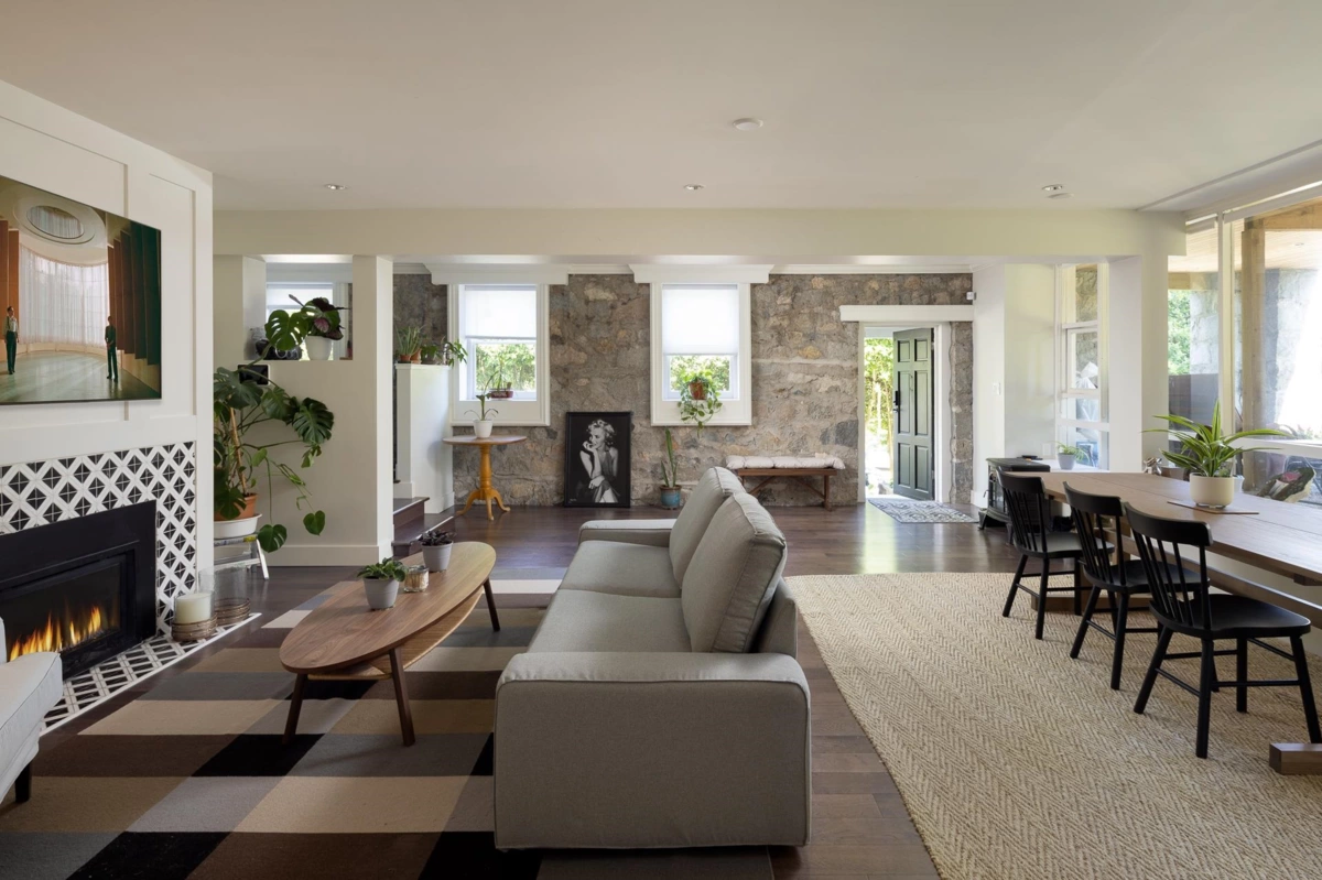 Hot Tub / Spa Photo of 3545 Dowsley Court, North Vancouver, BC