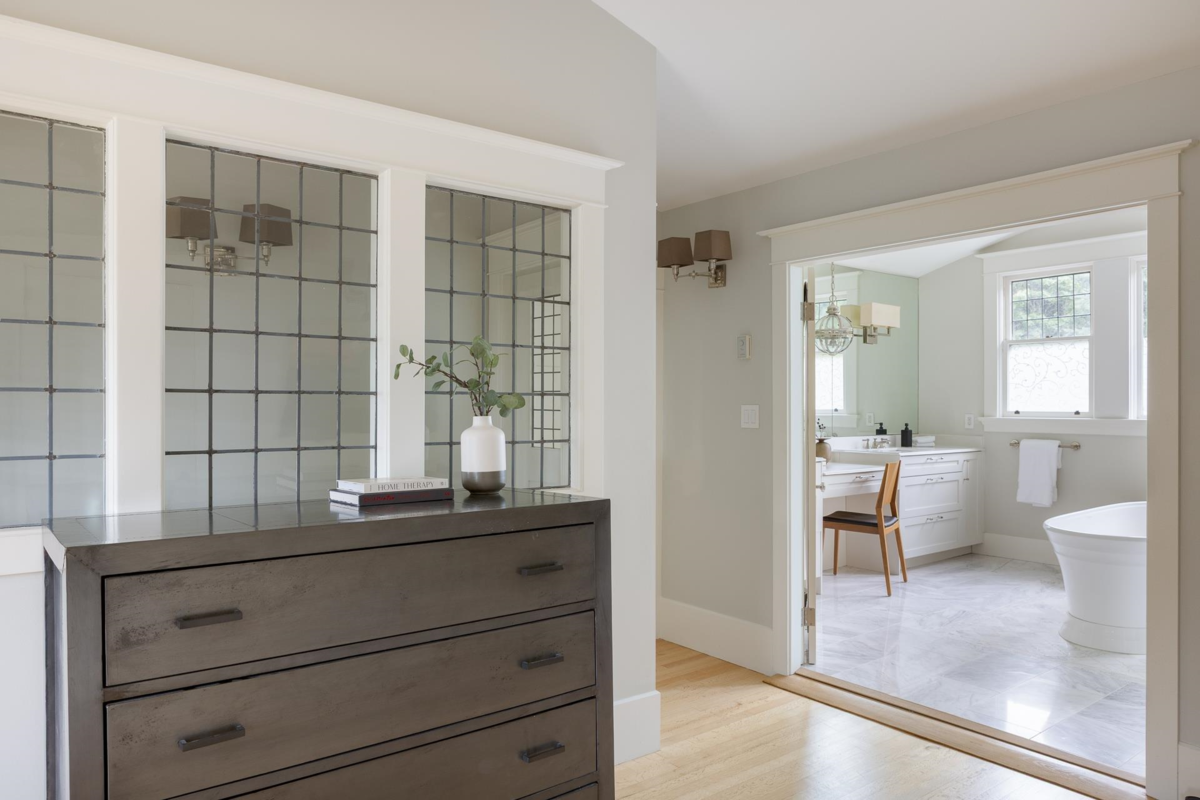 Outdoor Deck Photo of 3545 Dowsley Court, North Vancouver, BC