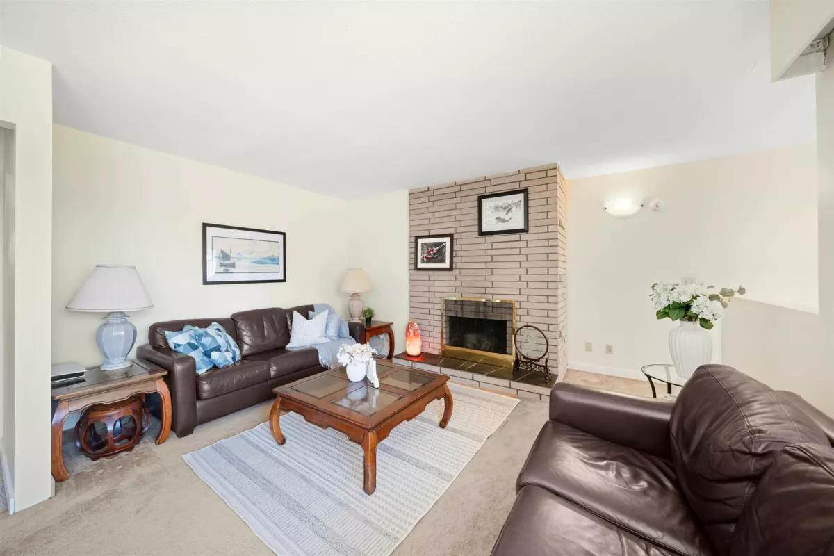 Living Room Photo of 8431 Rosebank Crescent, Richmond, BC