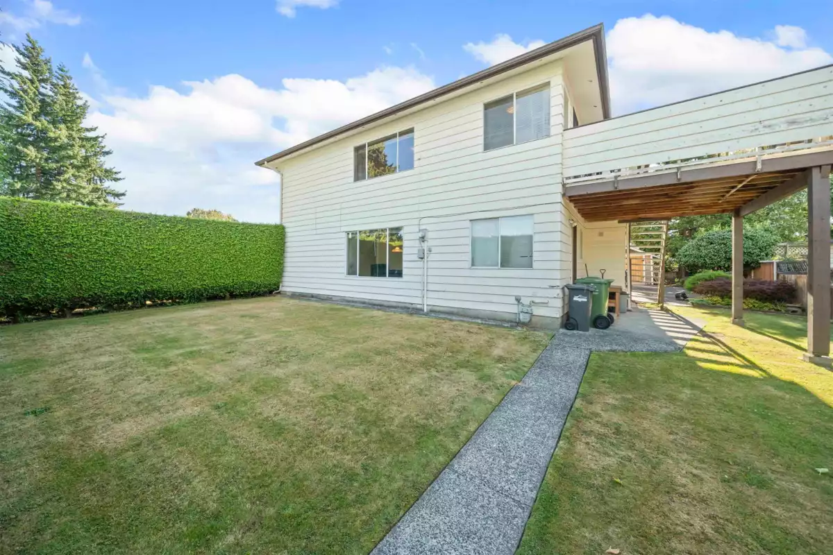 Outdoor Kitchen Photo of 8431 Rosebank Crescent, Richmond, BC