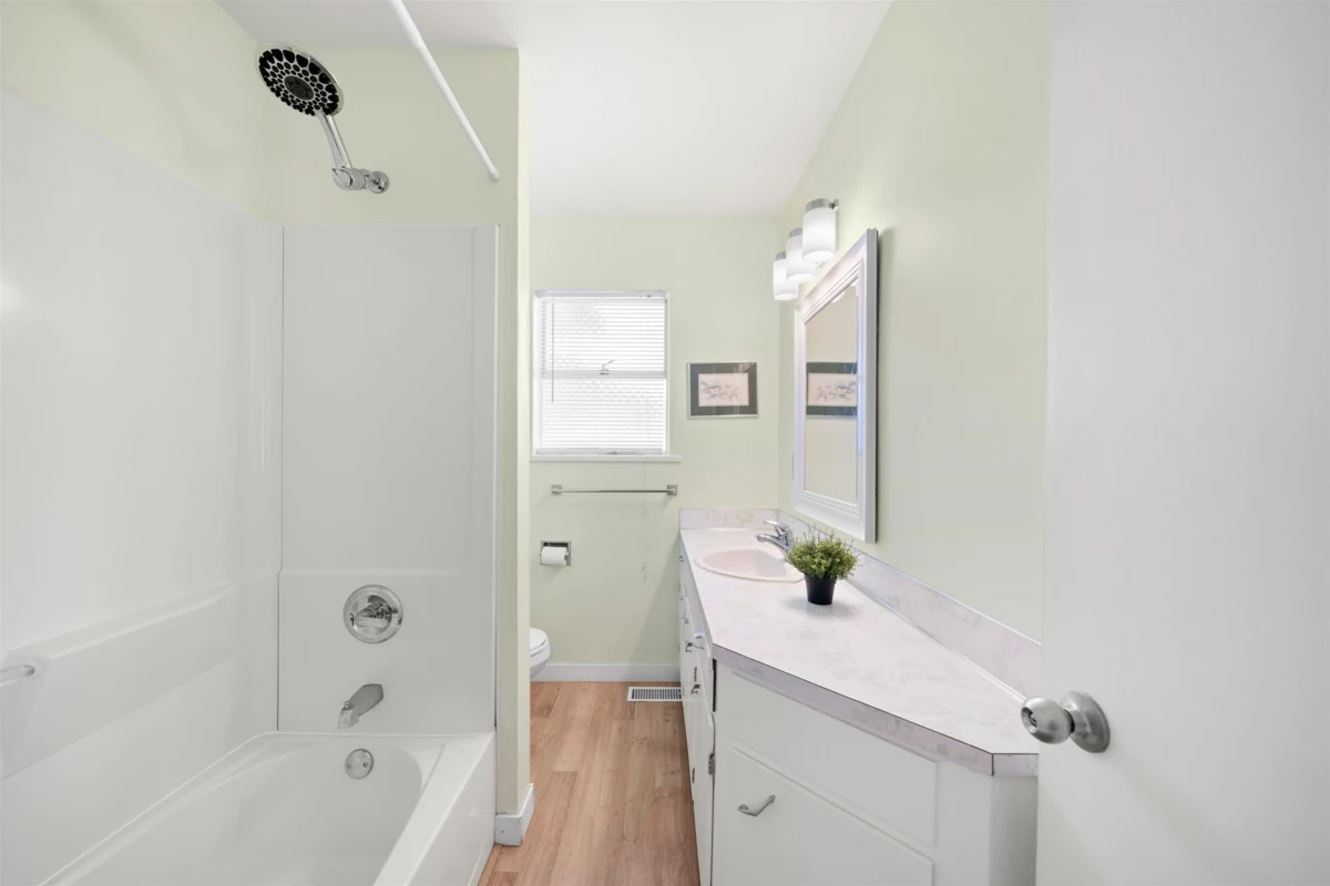 Walk-In Closet Photo of 8431 Rosebank Crescent, Richmond, BC