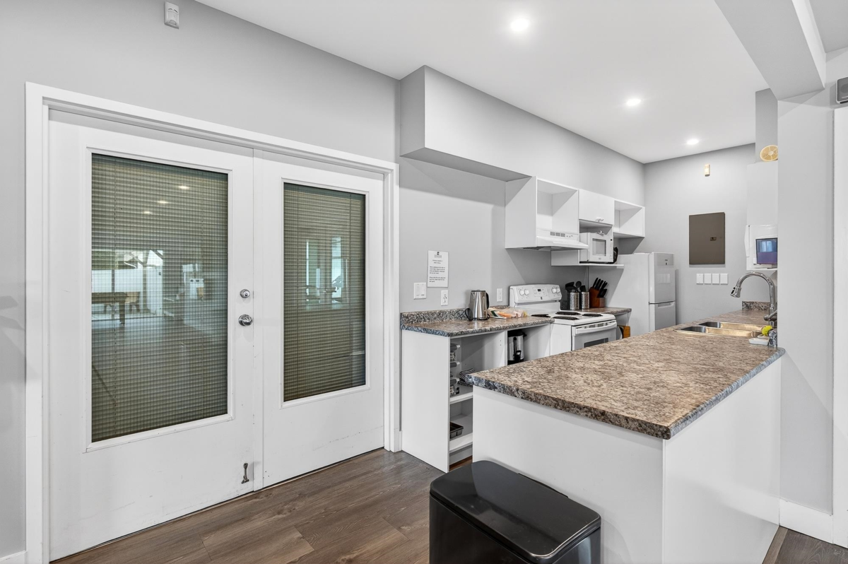 Garage Interior Photo of 6030 E Greenside Drive, Surrey, BC