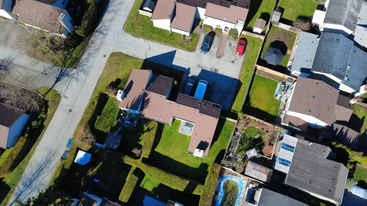 Hot Tub / Spa Photo of 6030 E Greenside Drive, Surrey, BC