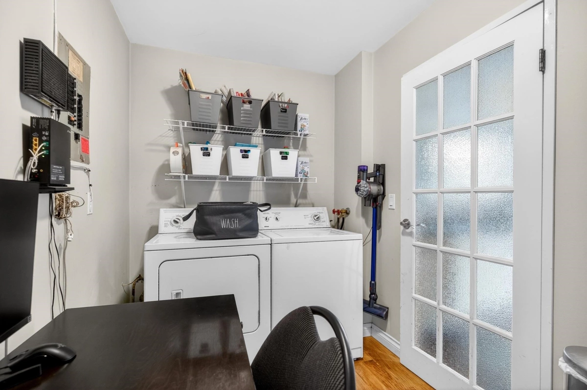 Powder Room Photo of 6030 E Greenside Drive, Surrey, BC