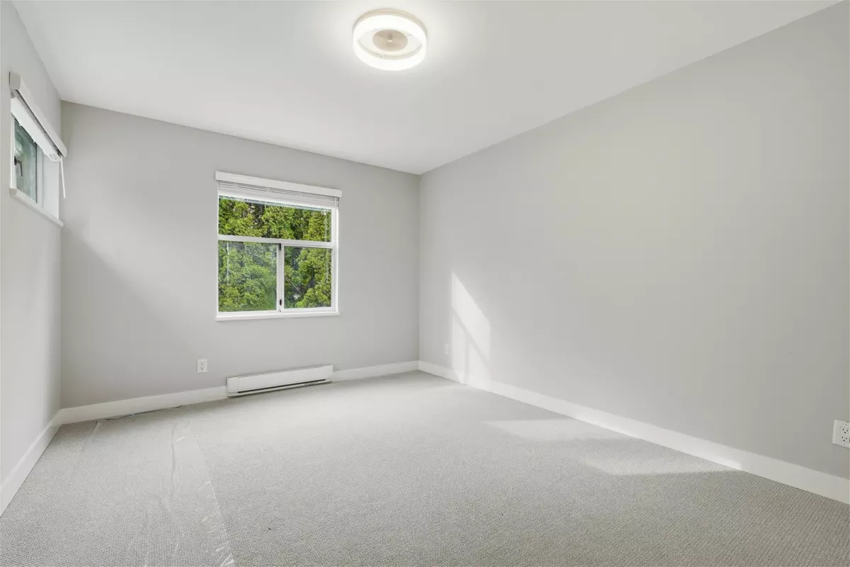 Laundry Room Photo of 46 6537 138 Street, Surrey, BC