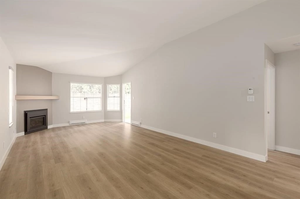 Pantry Photo of 46 6537 138 Street, Surrey, BC