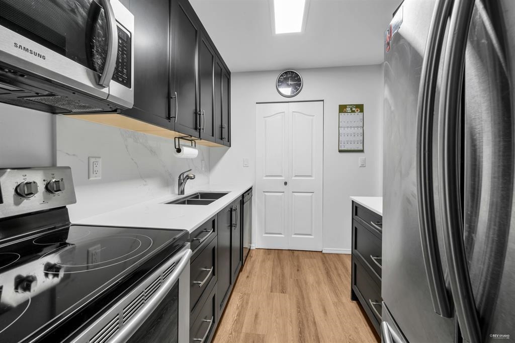 Living Room Photo of 1202 10620 150 Street, Surrey, BC