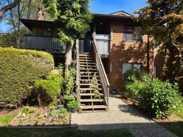 1202 10620 150 Street, Surrey, BC, Guildford — 2 bed townhouse for sale