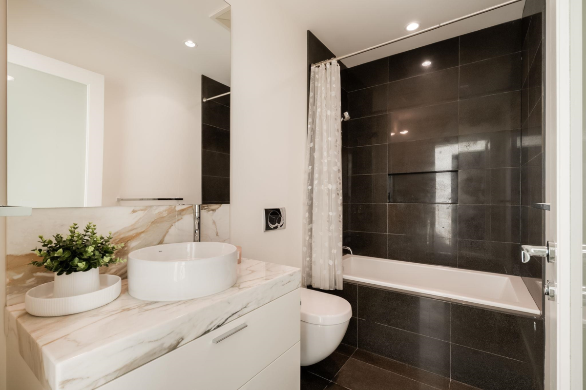 Basement Recreation Room Photo of 2201 277 Thurlow Street, Vancouver, BC