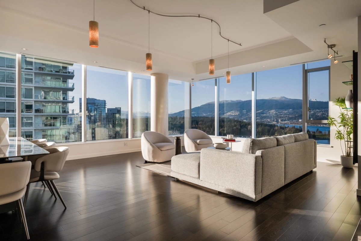 Dining Area Photo of 2201 277 Thurlow Street, Vancouver, BC