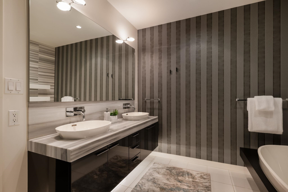 Powder Room Photo of 2201 277 Thurlow Street, Vancouver, BC