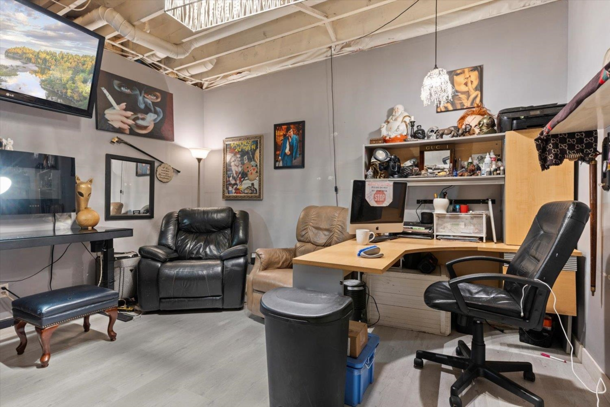 Breakfast Nook Photo of 48009 Elk View Road, Chilliwack, BC