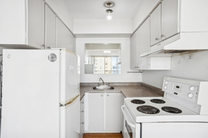 Breakfast Nook Photo of 1202 1251 Cardero Street, Vancouver, BC