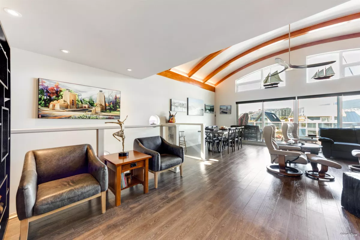 Bedroom 3 Photo of 29 415 Esplanade Avenue, North Vancouver, BC