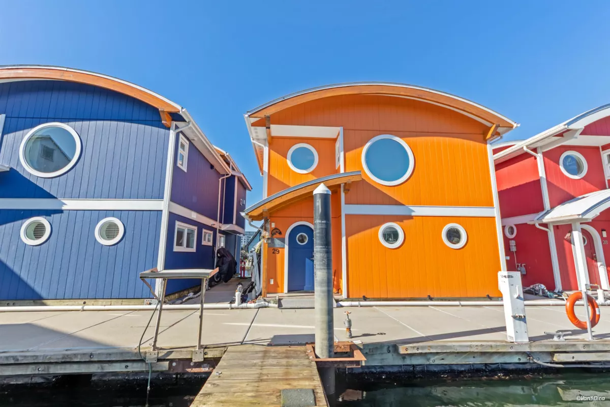 Family Room Photo of 29 415 Esplanade Avenue, North Vancouver, BC