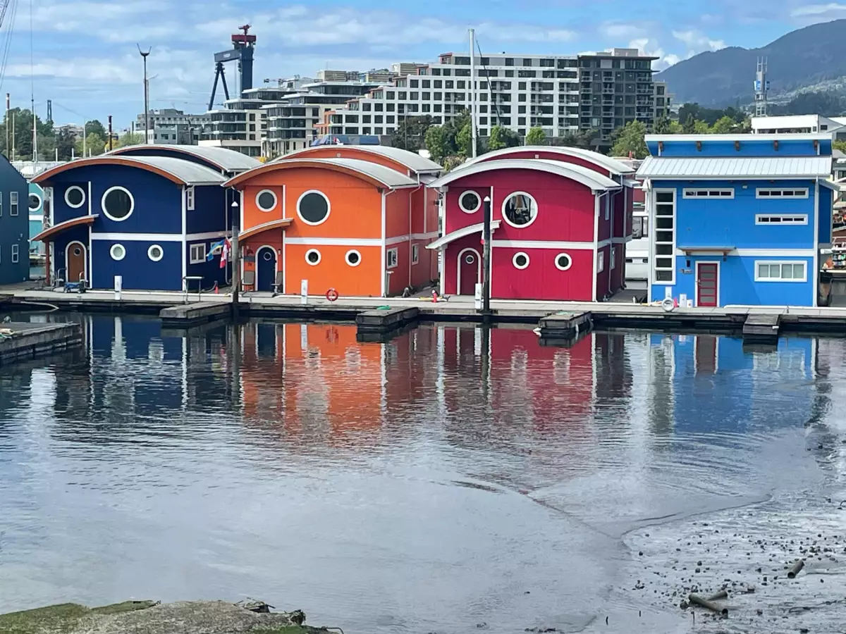 Living Room Photo of 29 415 Esplanade Avenue, North Vancouver, BC