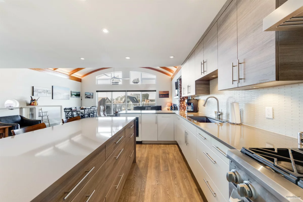 Powder Room Photo of 29 415 Esplanade Avenue, North Vancouver, BC