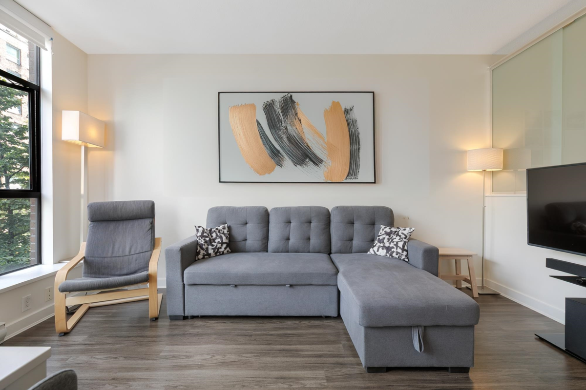 Kitchen Island Photo of 307 1249 Granville Street, Vancouver, BC
