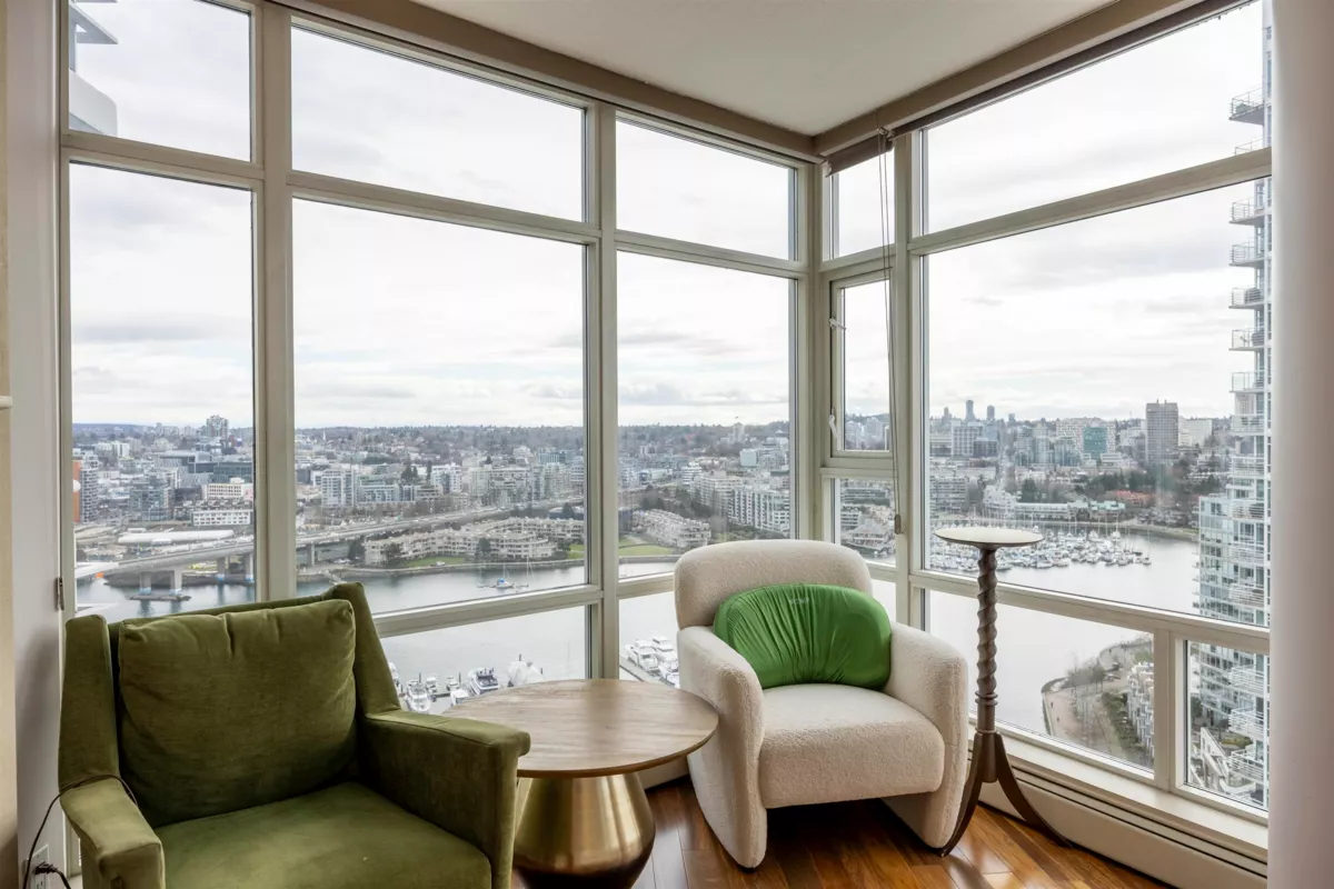 Primary Bathroom Photo of 2907 198 Aquarius Mews, Vancouver, BC