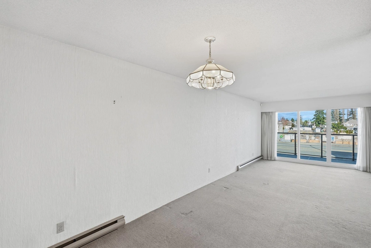 Dining Area Photo of 111 32040 Peardonville Road, Abbotsford, BC