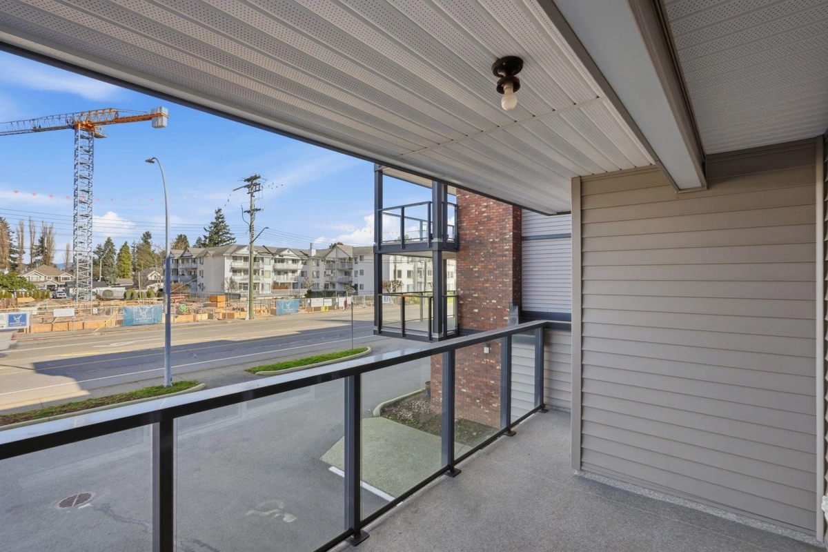 Guest Bathroom Photo of 111 32040 Peardonville Road, Abbotsford, BC