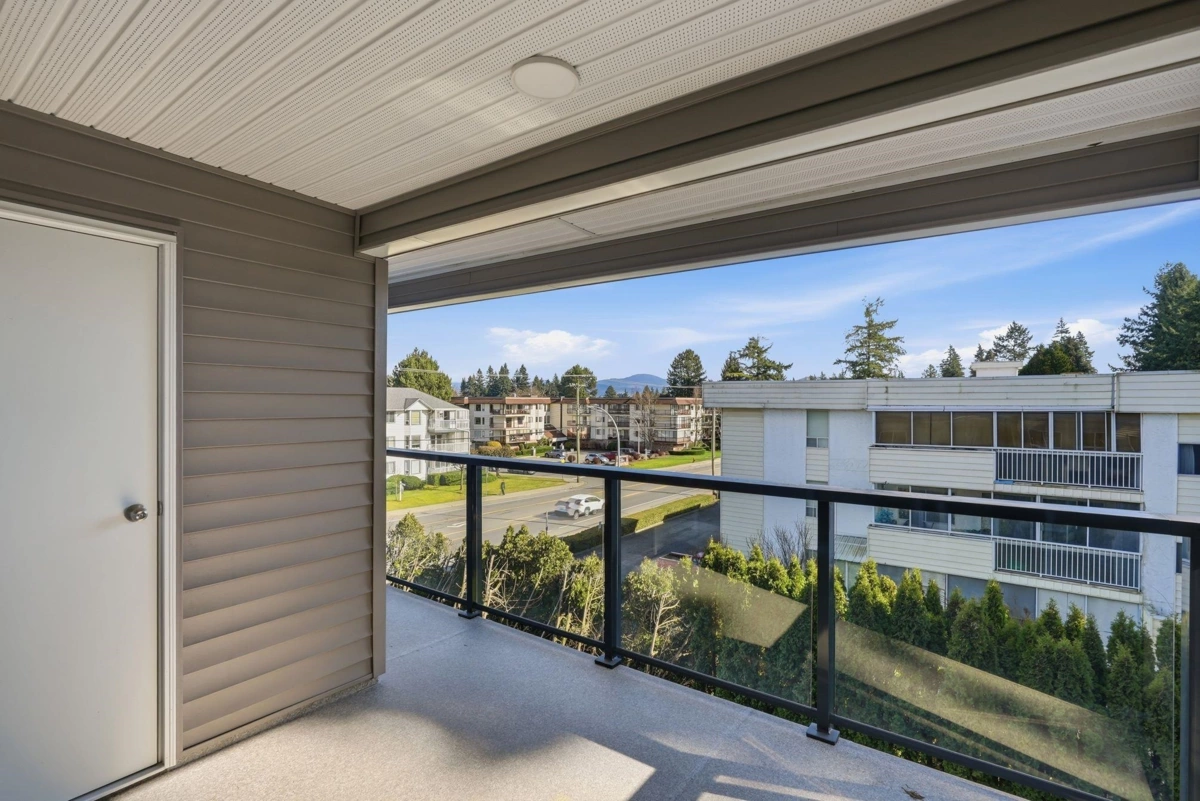 Mudroom Photo of 111 32040 Peardonville Road, Abbotsford, BC