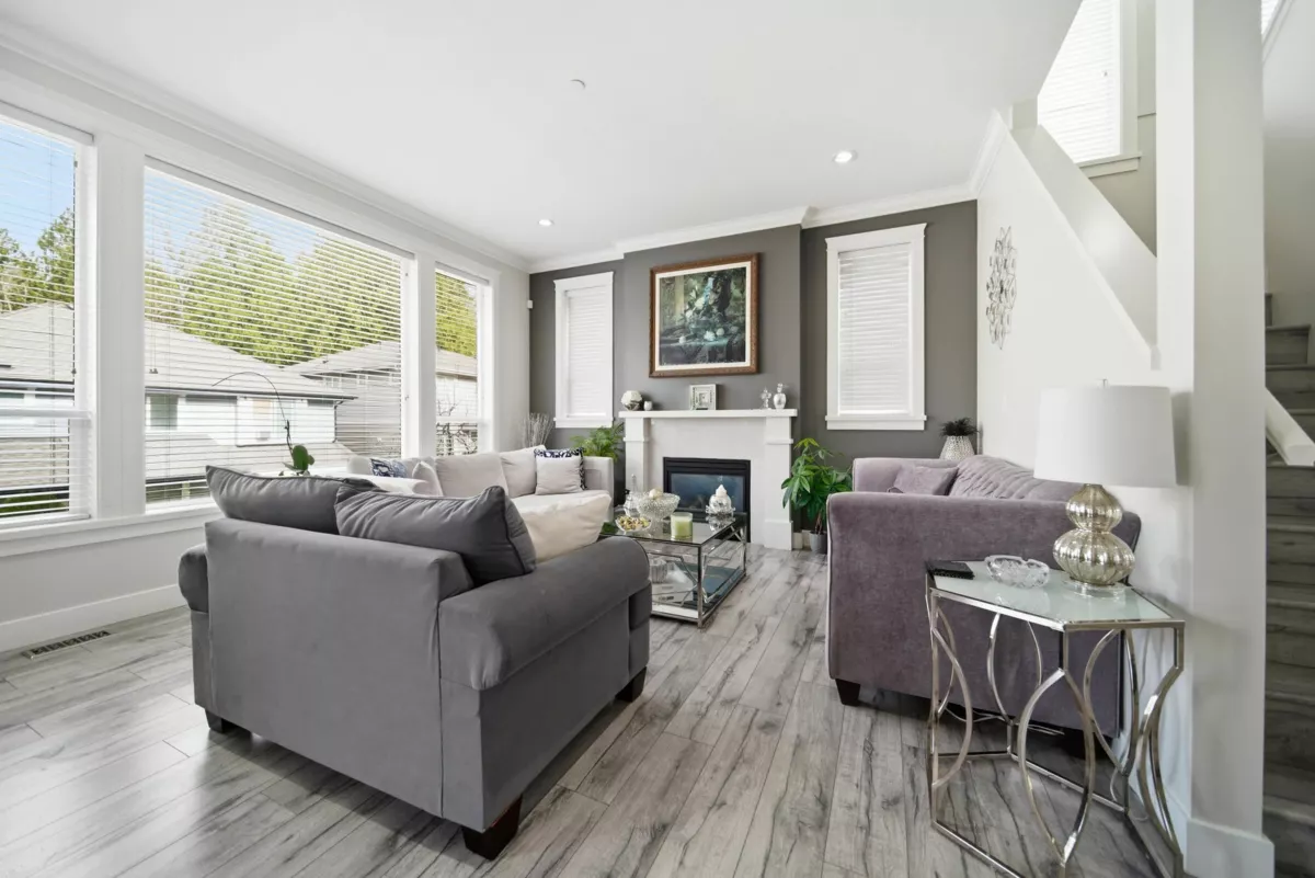 Family Room Photo of 24345 104 Avenue, Maple Ridge, BC