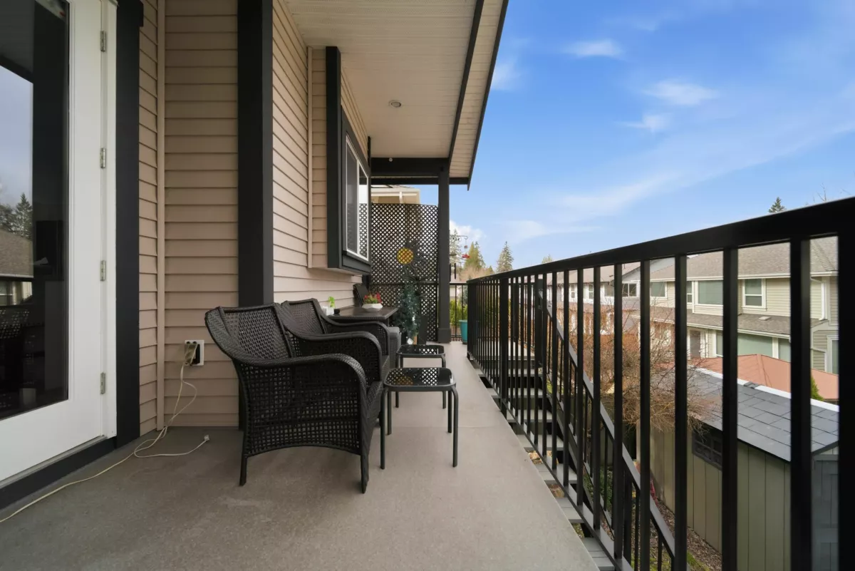 Outdoor Patio Photo of 24345 104 Avenue, Maple Ridge, BC