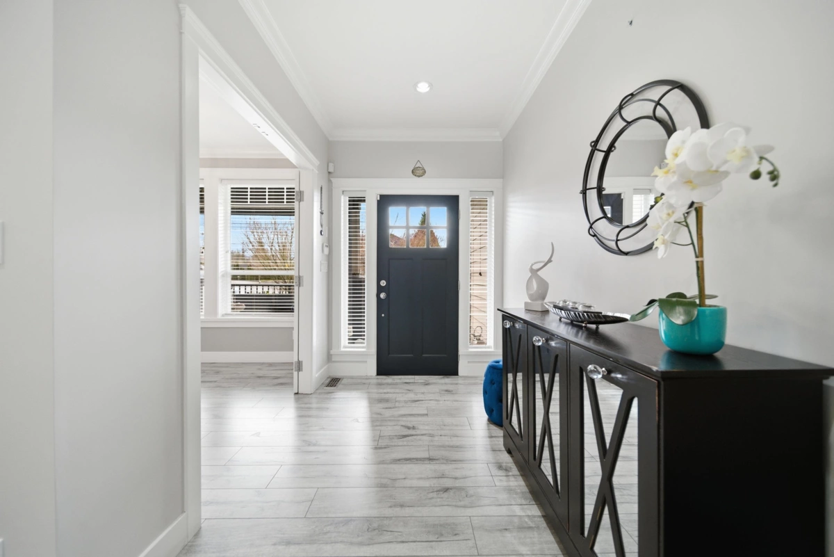 Primary Bathroom Photo of 24345 104 Avenue, Maple Ridge, BC