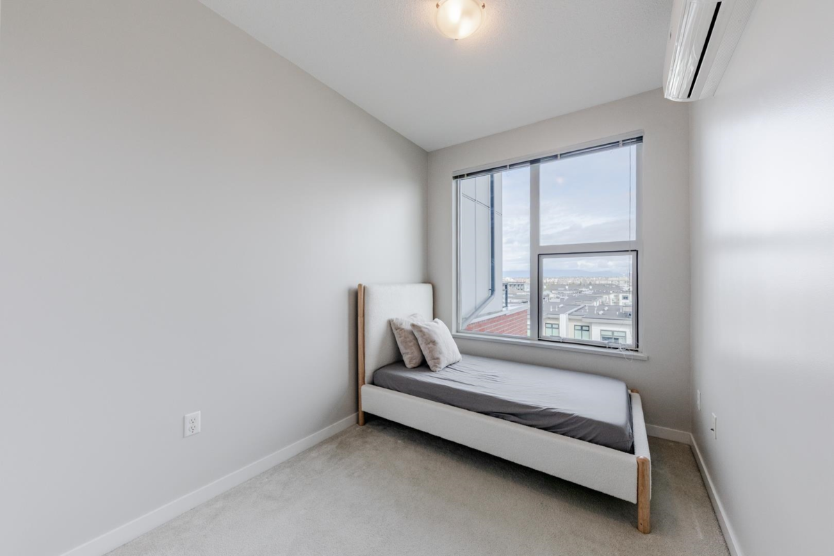 Bedroom 4 Photo of 615 9366 Tomicki Avenue, Richmond, BC