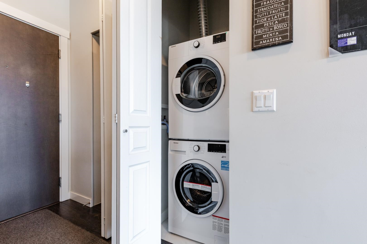 Loft / Bonus Room Photo of 615 9366 Tomicki Avenue, Richmond, BC