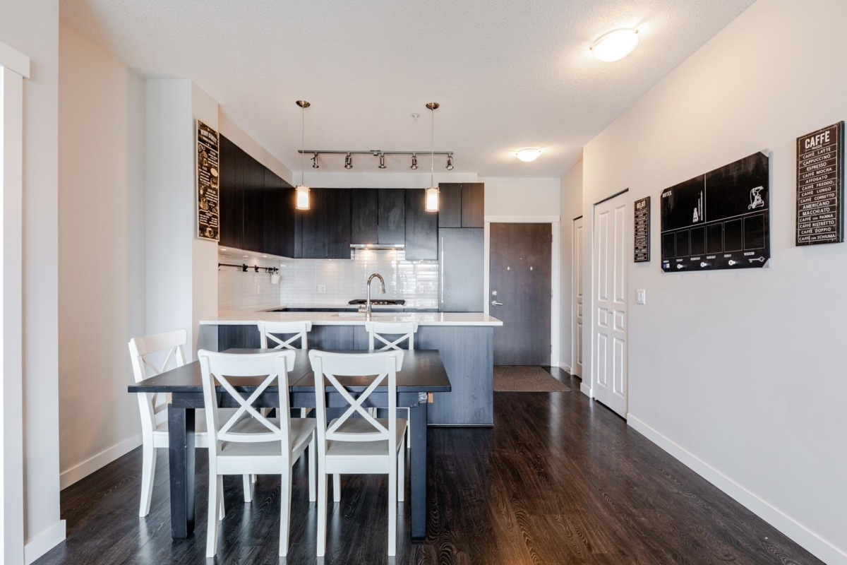 Pantry Photo of 615 9366 Tomicki Avenue, Richmond, BC