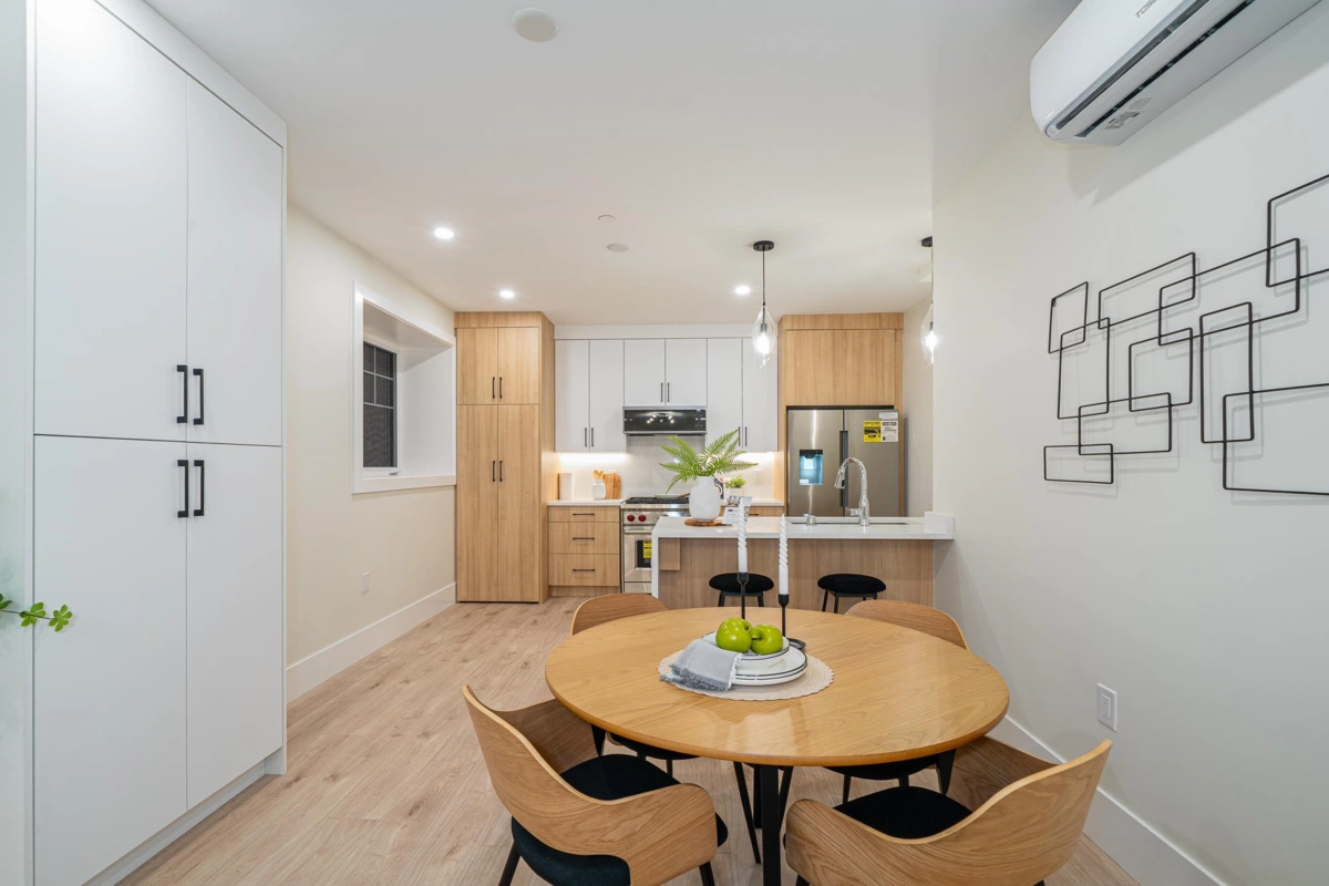 Dining Area Photo of 7813 Shaughnessy Street, Vancouver, BC