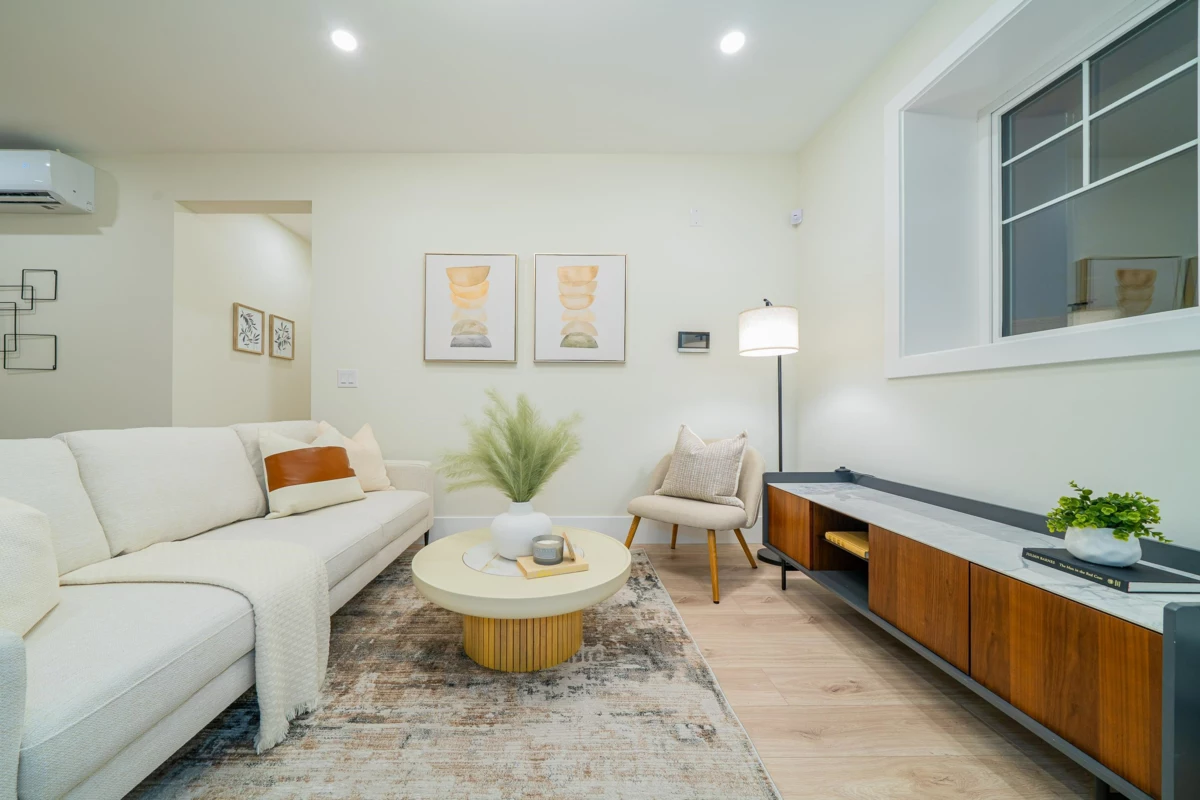 Exterior Rear Photo of 7813 Shaughnessy Street, Vancouver, BC