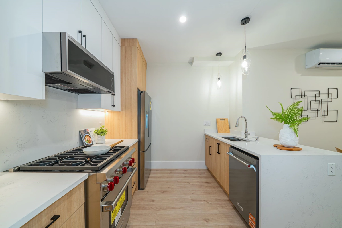 Pantry Photo of 7813 Shaughnessy Street, Vancouver, BC