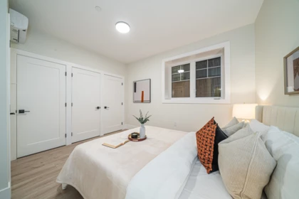 Powder Room Photo of 7813 Shaughnessy Street, Vancouver, BC