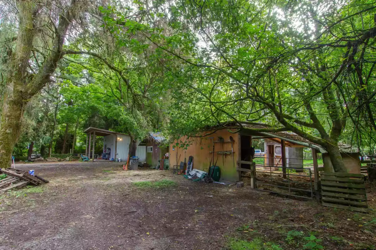 Hallway Photo of 1020 Finch Drive, Squamish, BC