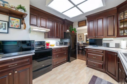 Breakfast Nook Photo of 23325 34a Avenue, Langley, BC
