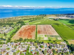 5761 6th Avenue, Tsawwassen, BC