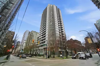 1701 1001 Richards Street, Vancouver, BC, Vancouver — Apartment/Condo for sale