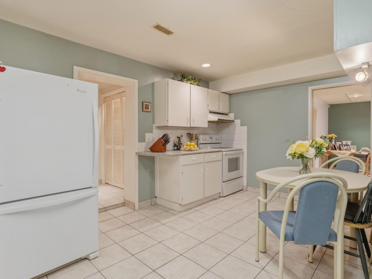 Dining Area Photo of 3939 Boundary Road, Vancouver, BC