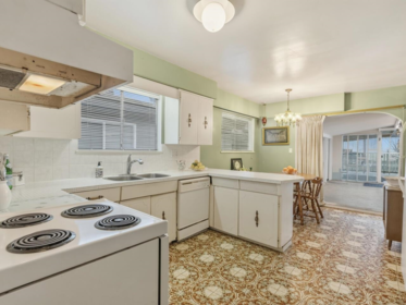 Kitchen Photo of 3939 Boundary Road, Vancouver, BC