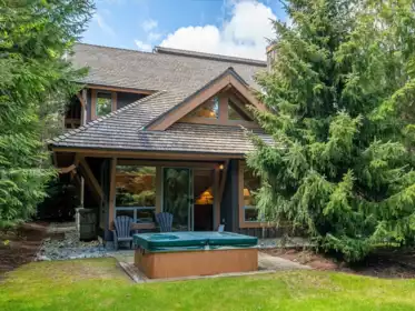 Breakfast Nook Photo of A/B 4747 Settebello Drive, Whistler, BC