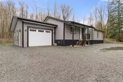 Garden / Landscaping Photo of 38 59060 Lougheed Highway, Hope, BC
