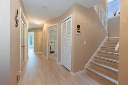 Hallway Photo of 9564 Thomas Drive, Richmond, BC
