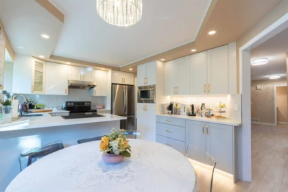 Kitchen Photo of 9564 Thomas Drive, Richmond, BC